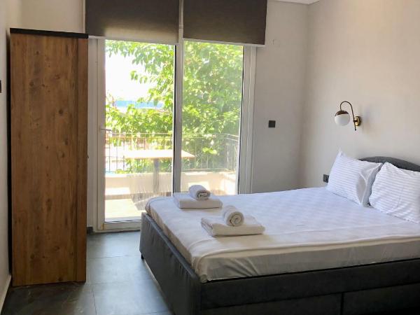 Tangiers Hotel Ex Marina Bay : photo 6 de la chambre appartement avec balcon