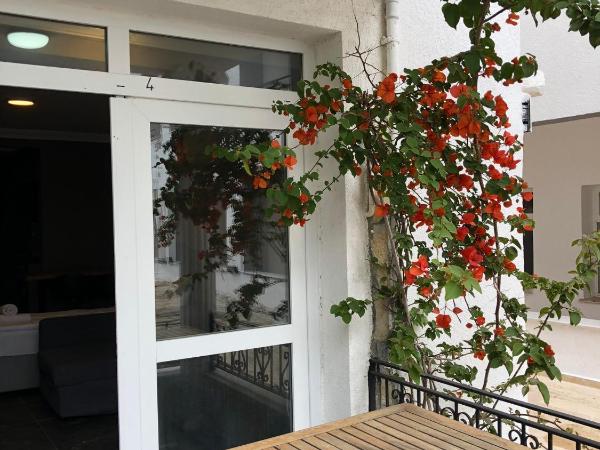 Tangiers Hotel Ex Marina Bay : photo 10 de la chambre appartement avec balcon