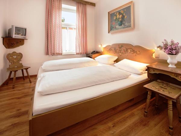 Hotel Hahn : photo 4 de la chambre chambre double