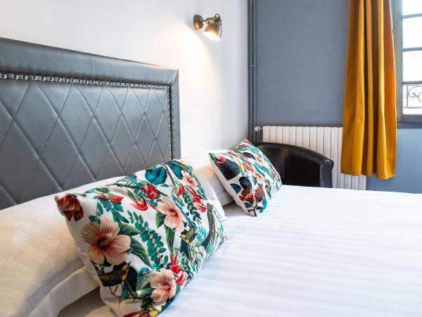 Hotel Le Port Neuf : photo 6 de la chambre chambre double standard