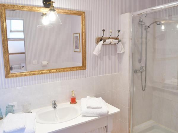 Les bergeronnettes - Chambres d'Hôtes Bergerac : photo 4 de la chambre chambre double standard