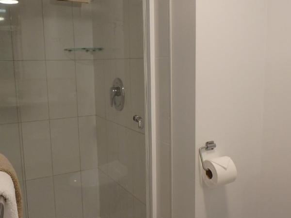 Bella Vista Queenstown : photo 10 de la chambre studio lit queen-size 