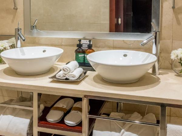 Crowne Plaza Porto, an IHG Hotel : photo 1 de la chambre suite lit king-size diplomatique - Étage supérieur