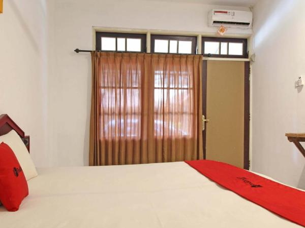 RedDoorz near Pojok Beteng Prawirotaman : photo 4 de la chambre chambre double deluxe