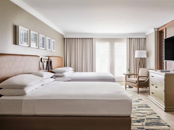 San Antonio Marriott Rivercenter on the River Walk : photo 1 de la chambre chambre lit king-size ou double - Étage concierge