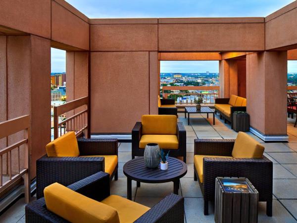 San Antonio Marriott Rivercenter on the River Walk : photo 1 de la chambre one-bedroom lifestyle king suite