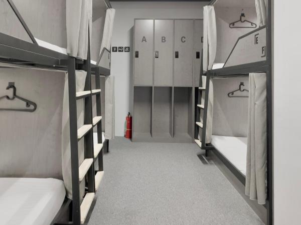 Sifang Space Hostel Xi'an - Xi'an TIYUCHANG metro station Line2 : photo 6 de la chambre lit dans dortoir pour femmes de 6 lits