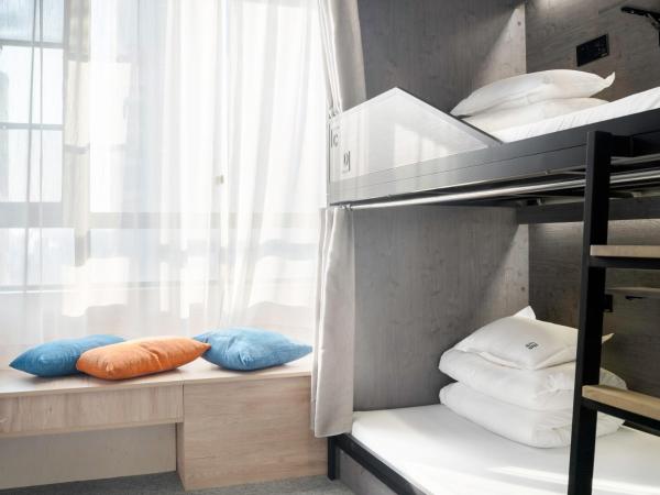 Sifang Space Hostel Xi'an - Xi'an TIYUCHANG metro station Line2 : photo 6 de la chambre lit dans dortoir pour femmes de 4 lits