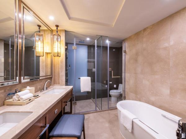 Novotel Shanghai Hongqiao : photo 5 de la chambre suite junior lit king-size