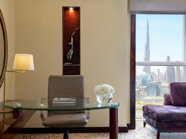 Dusit Thani Dubai : photo 4 de la chambre chambre double de luxe avec vue sur le burj khalifa