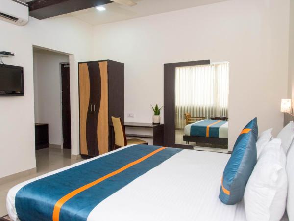 Raghu Mahal Hotel : photo 2 de la chambre chambre double standard