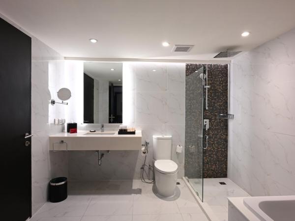 Mövenpick Hotel Sukhumvit 15 Bangkok : photo 5 de la chambre suite junior