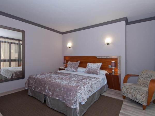 Hotel Vetusta : photo 1 de la chambre chambre double