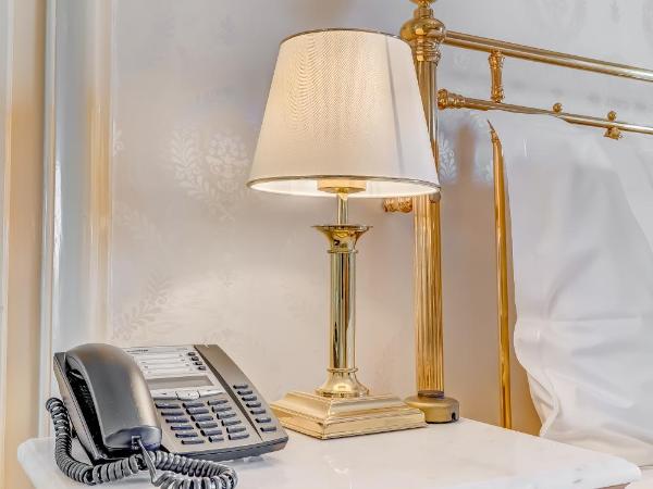 Grand Hotel National Luzern : photo 10 de la chambre chambre supérieure - vue sur ville