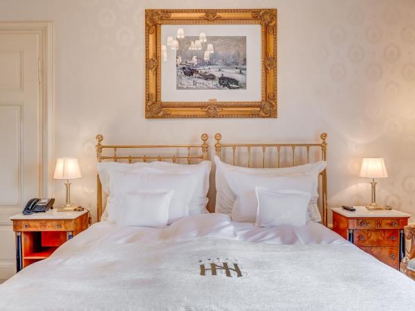 Grand Hotel National Luzern : photo 3 de la chambre chambre supérieure - vue sur ville