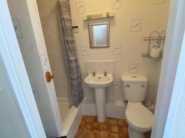 Crosby Hotel : photo 10 de la chambre chambre simple avec salle de bains privative