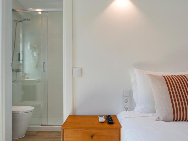 Hotel Made inn Faro : photo 5 de la chambre chambre familiale communicante