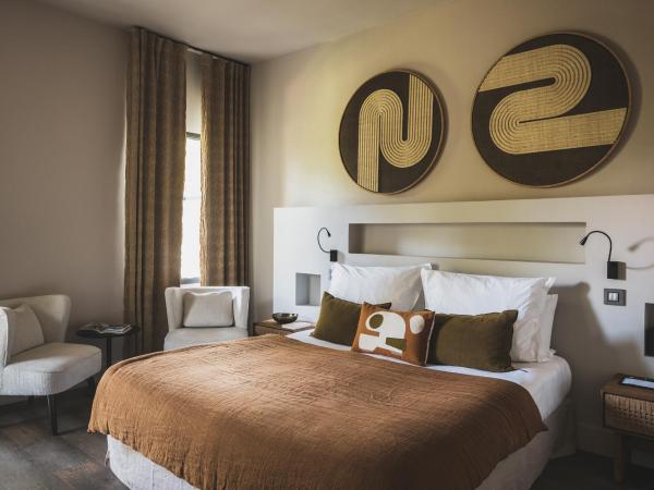 Les Lodges Sainte-Victoire Hotel & Spa : photo 5 de la chambre chambre double de luxe avec accès gratuit au spa