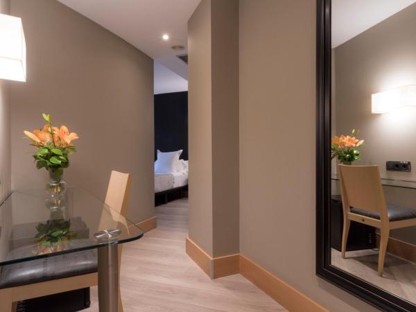 Hotel Plaza : photo 2 de la chambre chambre triple