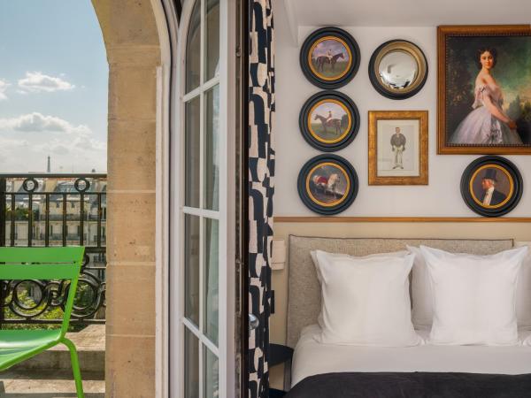 Solly Hôtel Paris : photo 5 de la chambre chambre cosy avec balcon - vue sur paris