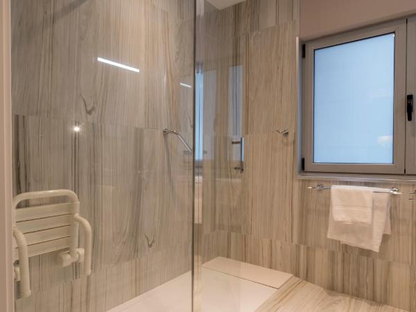 Hotel Plaza : photo 7 de la chambre chambre triple