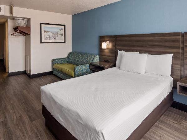 SureStay Hotel by Best Western Virginia Beach Royal Clipper : photo 2 de la chambre suite avec 2 lits doubles