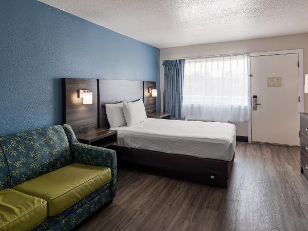 SureStay Hotel by Best Western Virginia Beach Royal Clipper : photo 3 de la chambre suite avec 2 lits doubles