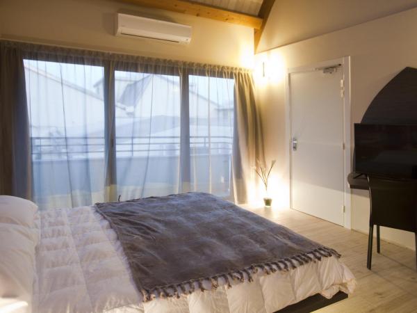 Hotel Seven Rooms : photo 1 de la chambre chambre double avec balcon