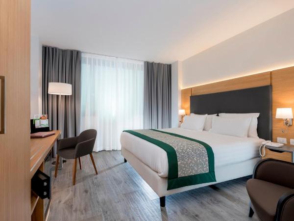 Holiday Inn Naples, an IHG Hotel : photo 8 de la chambre chambre lit king-size premium