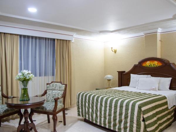 Hotel Casino Plaza : photo 6 de la chambre chambre exécutive lit queen-size