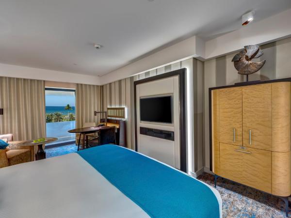 InterContinental Muscat, an IHG Hotel : photo 3 de la chambre  king room sea view with balcony