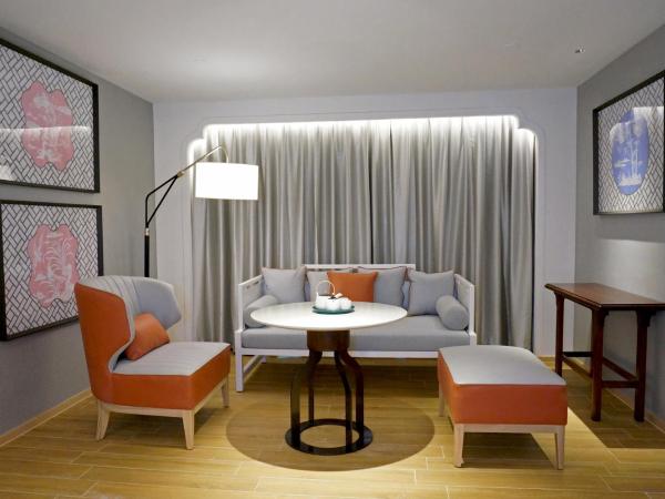 voco Guangzhou Shifu, an IHG Hotel : photo 3 de la chambre grand hébergement lit king-size 