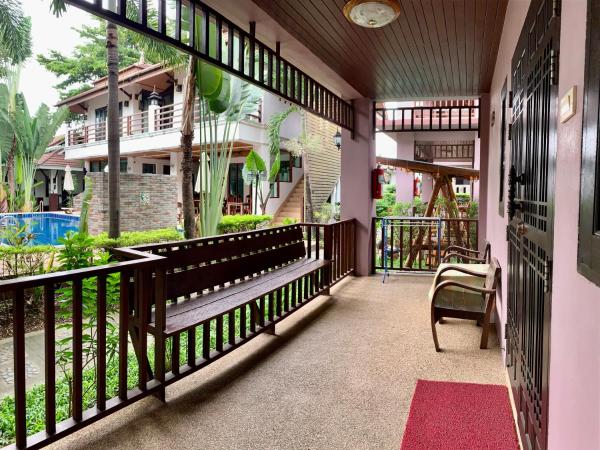 Baan Soontree Resort : photo 1 de la chambre chambre double deluxe