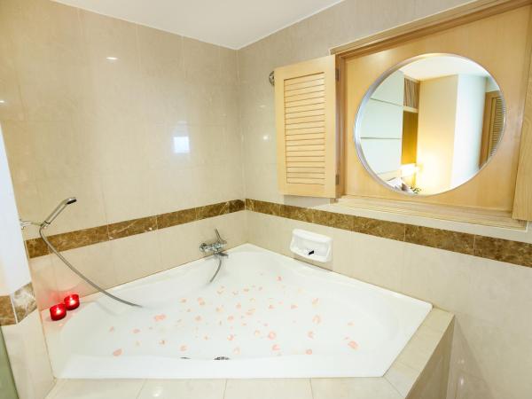 Republic of Singapore Yacht Club : photo 4 de la chambre suite