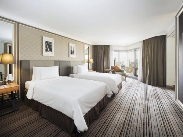 Grand Millennium Kuala Lumpur : photo 2 de la chambre chambre club avec 2 lits simples.