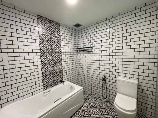 The Sky Inn : photo 10 de la chambre suite familiale