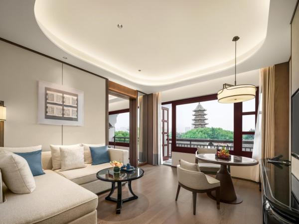 Pan Pacific Suzhou : photo 2 de la chambre premier balcony suite