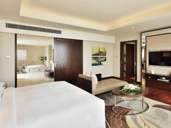 Kochi Marriott Hotel : photo 1 de la chambre presidential suite, executive lounge access, 1 bedroom suite