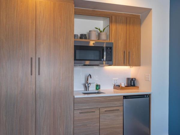 Element Colorado Springs Downtown : photo 1 de la chambre chambre lit king-size standard