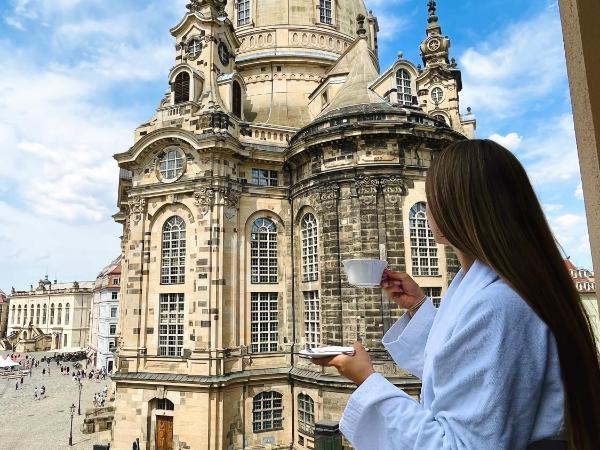 Hotel Suitess : photo 1 de la chambre suite junior premium - vue sur Église notre-dame de dresde