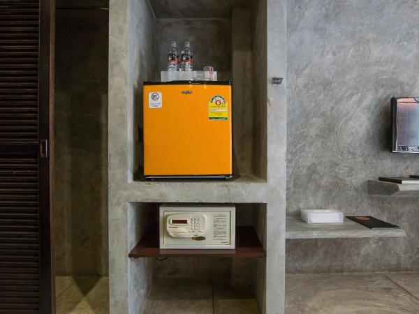 Buddy Boutique Inn : photo 5 de la chambre chambre lit king-size standard sans fenêtre