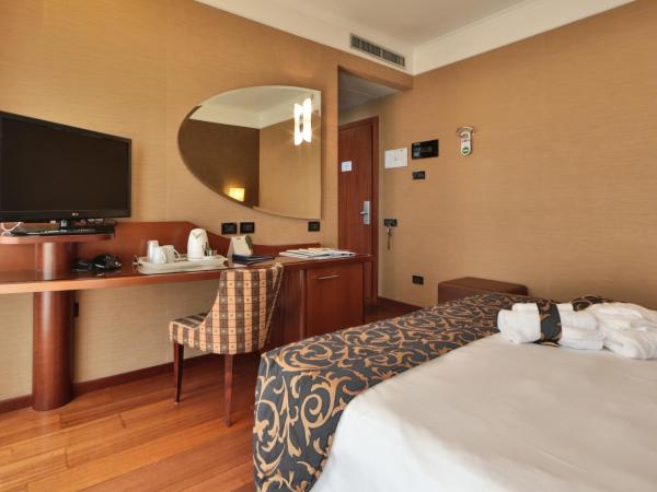 Best Western Madison Hotel : photo 2 de la chambre chambre double ou lits jumeaux