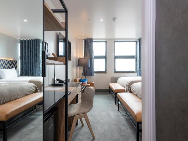 Sandman Signature Glasgow Hotel : photo 6 de la chambre chambre standard avec 2 lits doubles