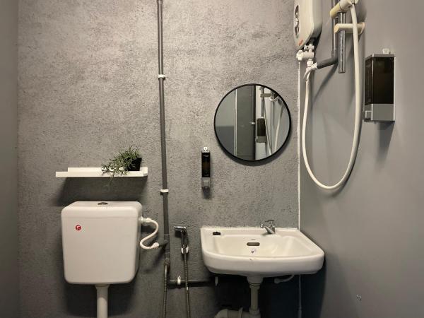 GRAYHAUS INN Ipoh : photo 7 de la chambre lit simple en dortoir