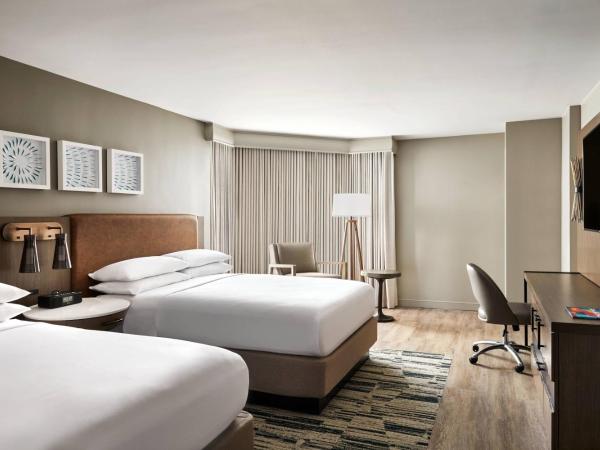 San Antonio Marriott Rivercenter on the River Walk : photo 4 de la chambre chambre double avec 2 lits doubles - vue sur ville