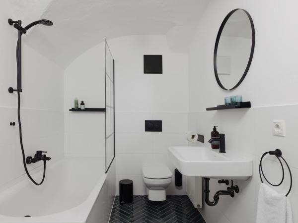 Das Grüne Haus - Boutique Apartments ecofriendly : photo 10 de la chambre appartement avec vue sur la montagne