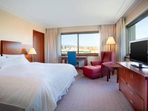The Westin Zagreb : photo 2 de la chambre chambre lit king-size deluxe non-fumeurs - vue sur ville