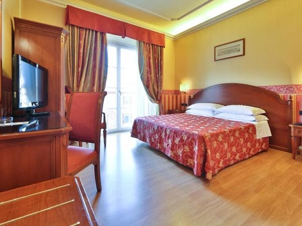 Hotel San Donato - Bologna centro : photo 1 de la chambre chambre deluxe - vue sur ville