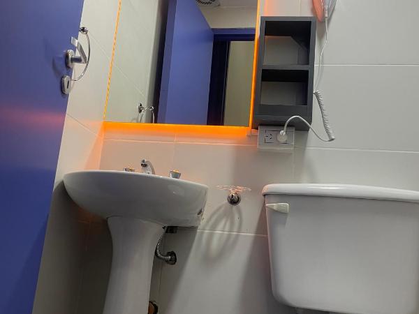 Andino BnB : photo 6 de la chambre chambre double ou lits jumeaux avec salle de bains privative