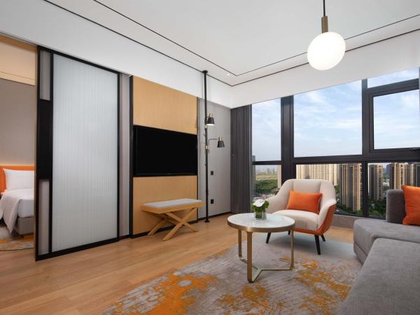 Hilton Garden Inn Hangzhou Xiaoshan : photo 5 de la chambre suite 1 chambre lit king-size